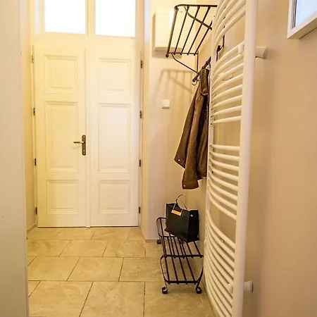 Apartment Michalska By Ruterra Prague